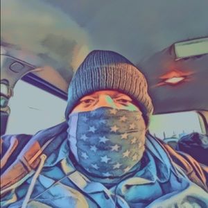 Meet your Posher, Aaron